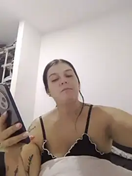 Fernandar2025 stripchat live cam model