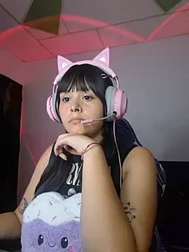 Miss_kittyX stripchat live cam model
