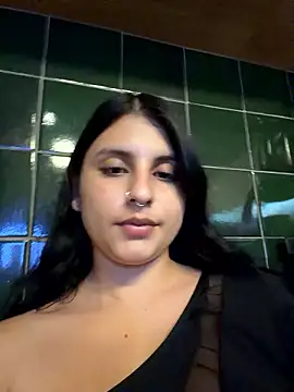 Luu_Princess stripchat live cam model