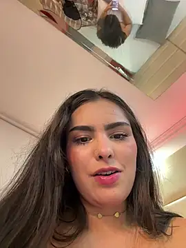 Maddy_Rouse_ stripchat live cam model