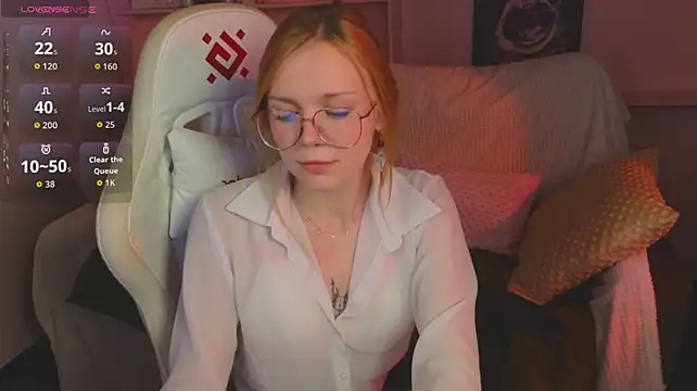 memymee_ stripchat live cam model