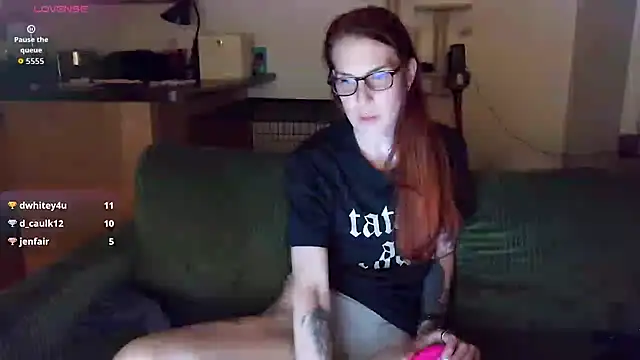 Anomaly_Allie stripchat live cam model