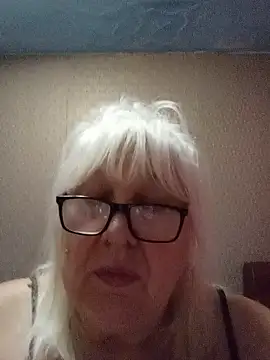 Alexia64231 stripchat live cam model