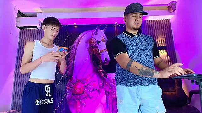 The_Boy_King_ stripchat live cam model
