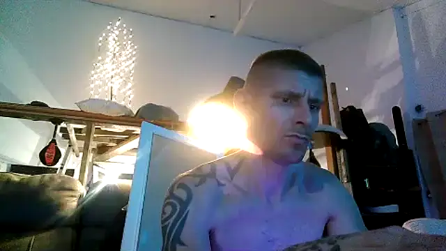 BIG_CHOPPA_747 stripchat live cam model