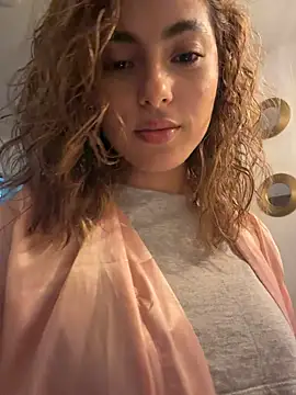 annieesweett stripchat live cam model