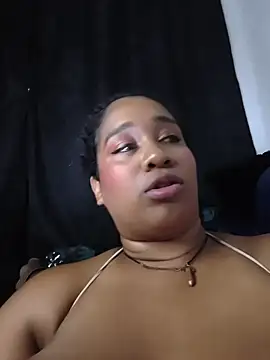 Yera_brown69 stripchat live cam model