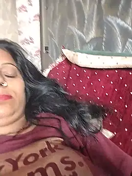 Soniya_Roy stripchat live cam model