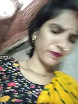 Riya_jaan12 stripchat live cam model
