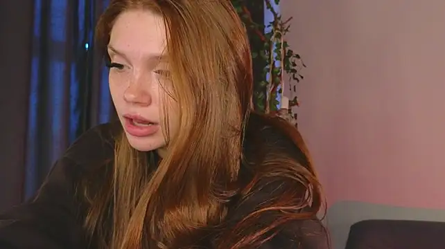Nicole_Broown_ stripchat live cam model