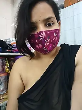 shalini_gupta05 stripchat live cam model