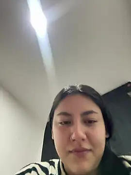Megara_25 stripchat live cam model
