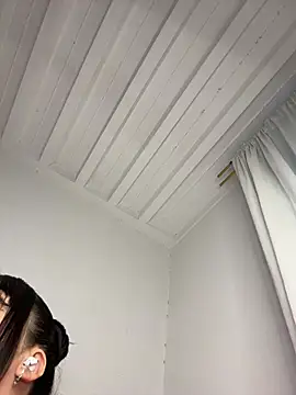 _bambi_am stripchat live cam model