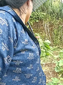 nelina_12345 stripchat live cam model