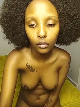freakylocky1 stripchat live cam model