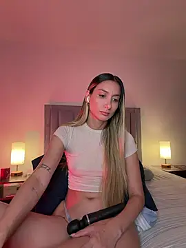 DanikRosse stripchat live cam model