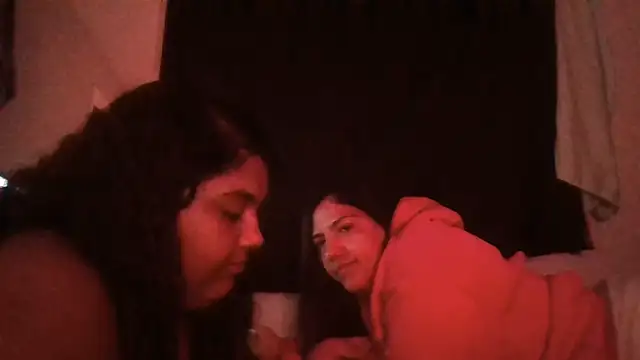 1n0nlythroat stripchat live cam model