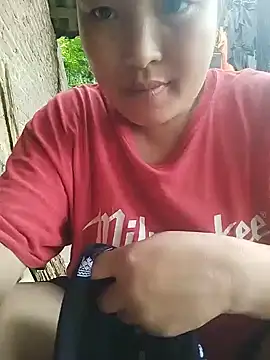 miss-su stripchat live cam model