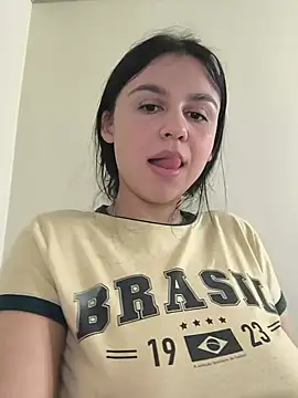 Daniela-rosee stripchat live cam model