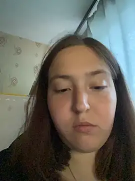 SweetyCute7 stripchat live cam model