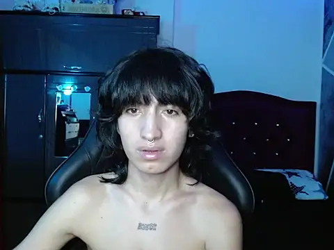 littlextreme stripchat live cam model