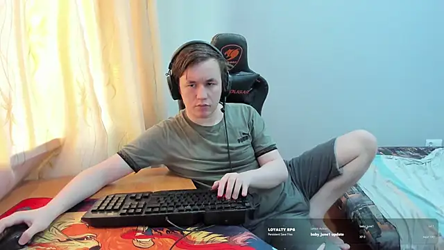 iliaskrislove stripchat live cam model