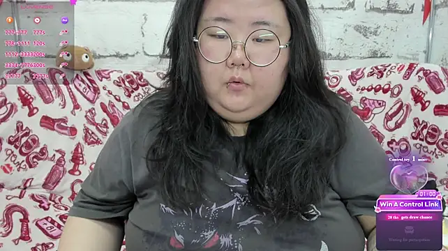 Nadine_asian stripchat live cam model