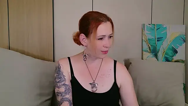 Evie_Berret stripchat live cam model