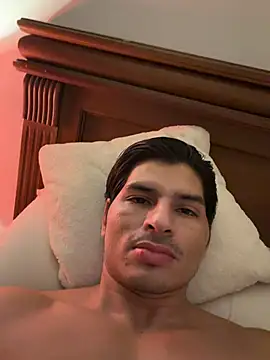 wild_col_ stripchat live cam model