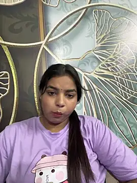 Aayra_Joshi stripchat live cam model