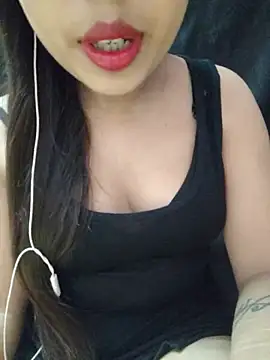 Roshni_98 stripchat live cam model