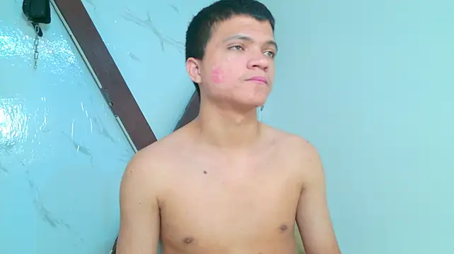 aly_n_sebas stripchat live cam model