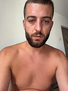 Pablo_Hornyguy95 stripchat live cam model