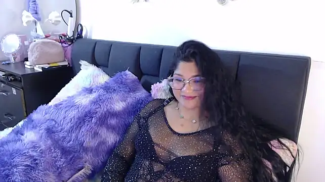 Prins_jazmin stripchat live cam model