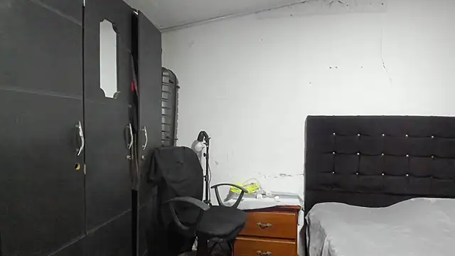 Ryan_xc1 stripchat live cam model