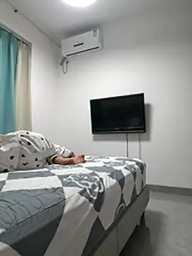 Xiao_Mao_meow stripchat live cam model