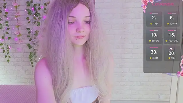 AnimeAlica18 stripchat live cam model
