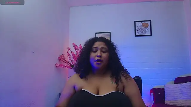 Ayliinn_ stripchat live cam model