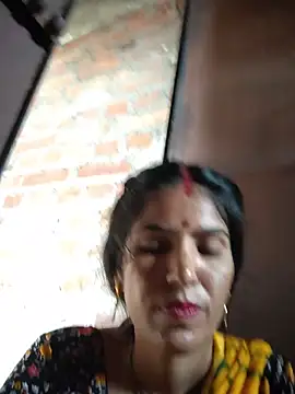 Riya_jaan12 stripchat live cam model