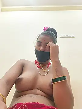 Chahat_Love-143 stripchat live cam model