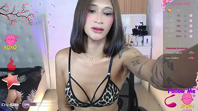 Anisha_Foxx stripchat live cam model