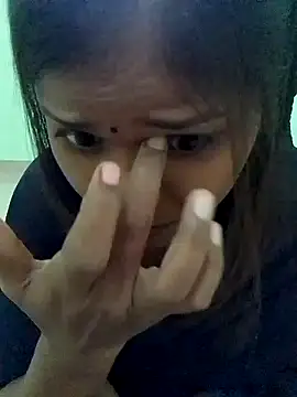 hotrinastudent stripchat live cam model