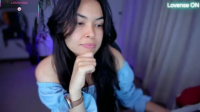 Lunlunera stripchat live cam model