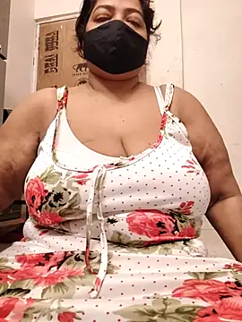 zeepe19 stripchat live cam model