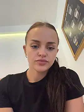 AngelinaTeller stripchat live cam model