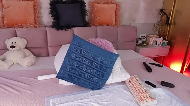 JullyBlair stripchat live cam model
