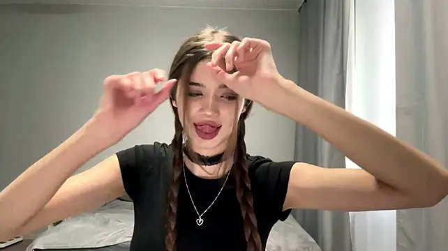 NicolleBarreto stripchat live cam model