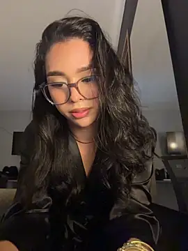 Samantha_Bernardo stripchat live cam model