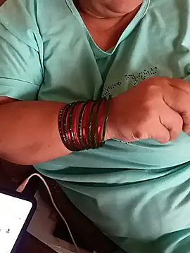 Simran_008 stripchat live cam model