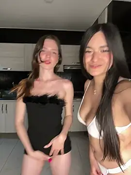 kevin_hotgirls stripchat live cam model